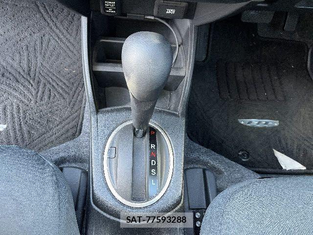 Honda FIT HYBRID 2011-05 7218581-19
