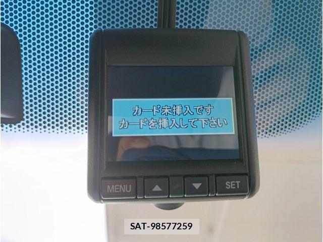 Honda FIT HYBRID 2016-02 7218616-12