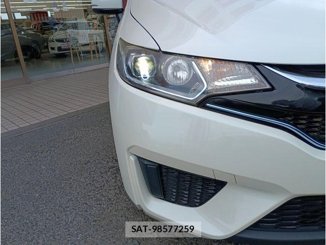 Honda FIT HYBRID 2016-02 7218616-4