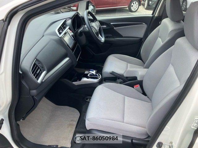 Honda FIT HYBRID 2014-03 7218599-12