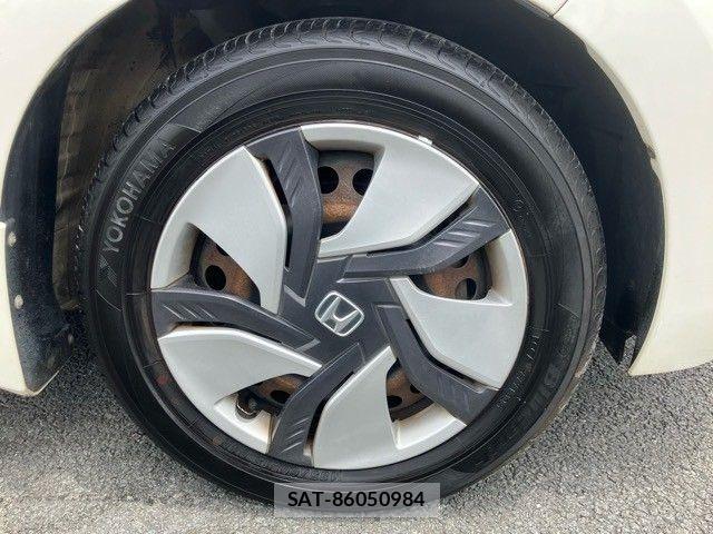 Honda FIT HYBRID 2014-03 7218599-25