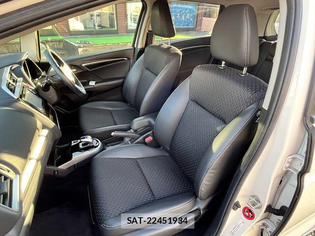 Honda FIT HYBRID 2015-10 7218610-18