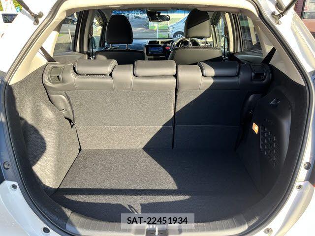 Honda FIT HYBRID 2015-10 7218610-20
