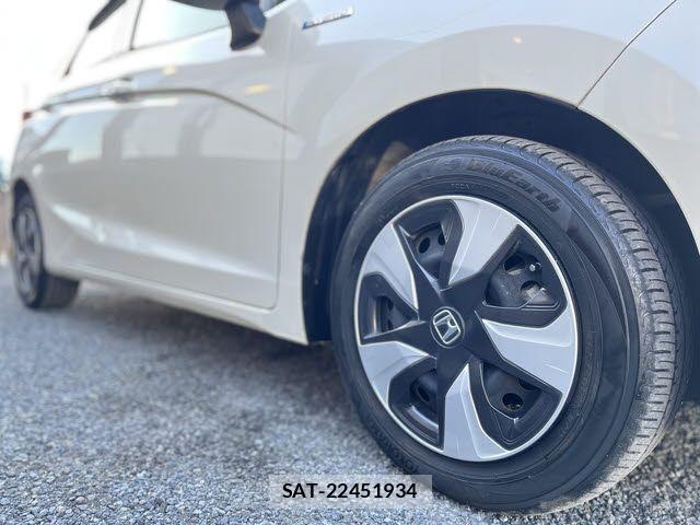 Honda FIT HYBRID 2015-10 7218610-26