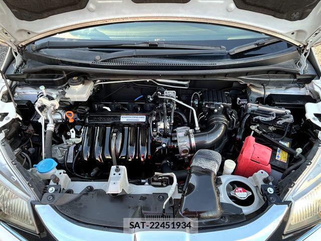 Honda FIT HYBRID 2015-10 7218610-27