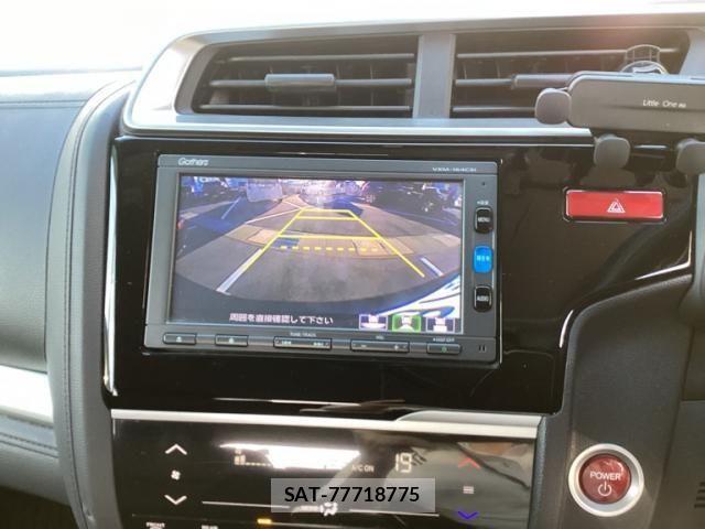 Honda FIT HYBRID 2016-03 7218617-13
