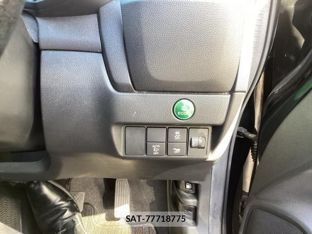 Honda FIT HYBRID 2016-03 7218617-15