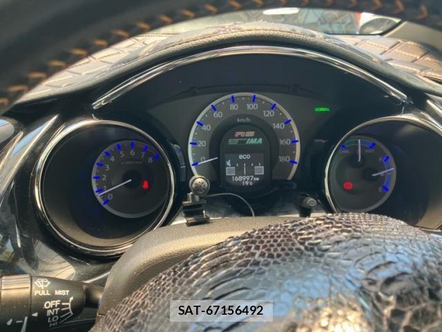 Honda FIT HYBRID 2013-01 7218590-14