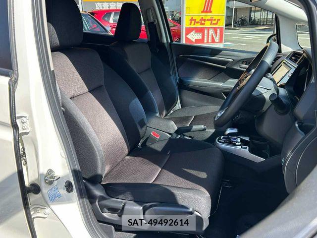 Honda FIT HYBRID 2015-06 7218611-15