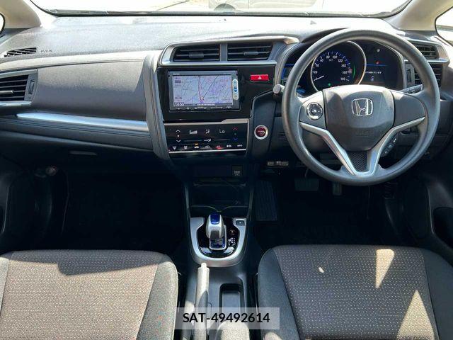 Honda FIT HYBRID 2015-06 7218611-1