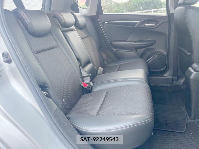 Honda FIT HYBRID 2016-07 7250805-9