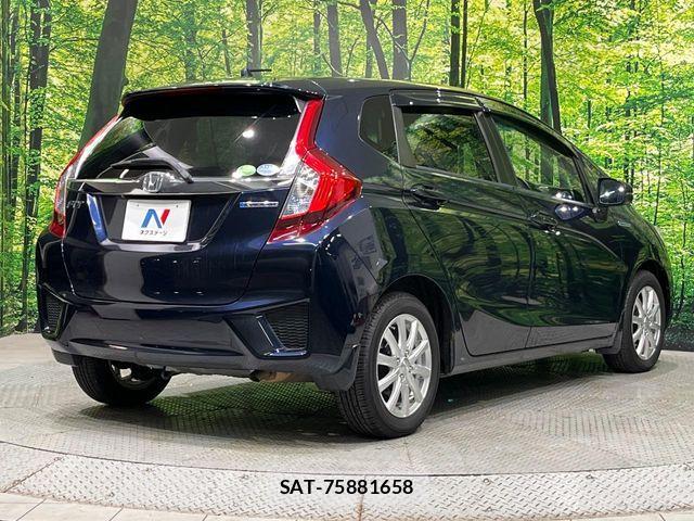 Honda FIT HYBRID 2016-08 7250804-17