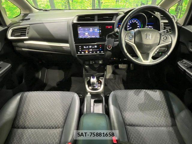 Honda FIT HYBRID 2016-08 7250804-1