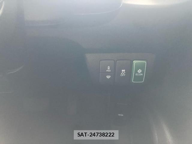 Honda FIT HYBRID 2012-01 7271891-17