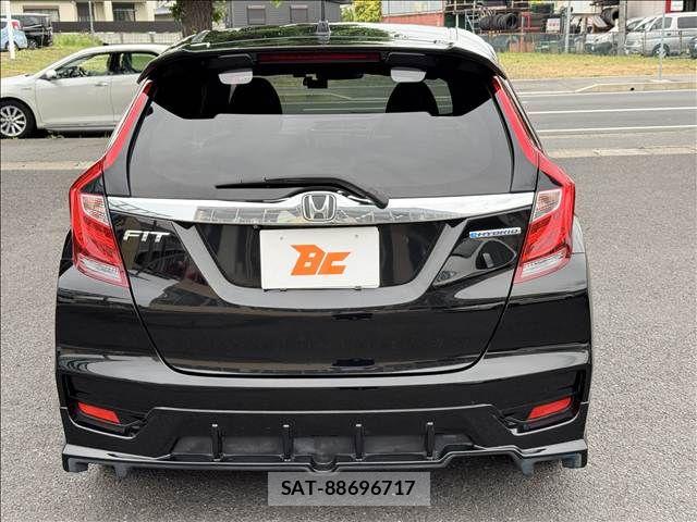 Honda FIT HYBRID 2018-06 7271893-22