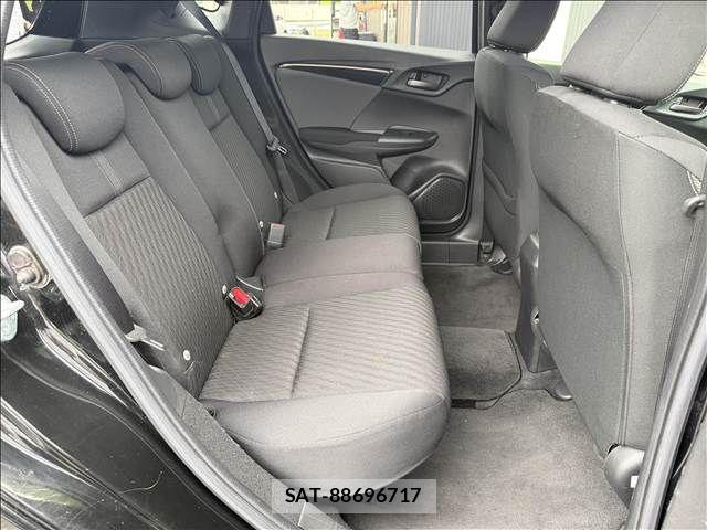Honda FIT HYBRID 2018-06 7271893-25