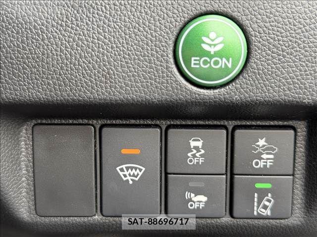 Honda FIT HYBRID 2018-06 7271893-3