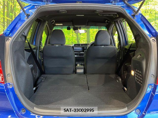 Honda FIT HYBRID 2017-10 7271889-9