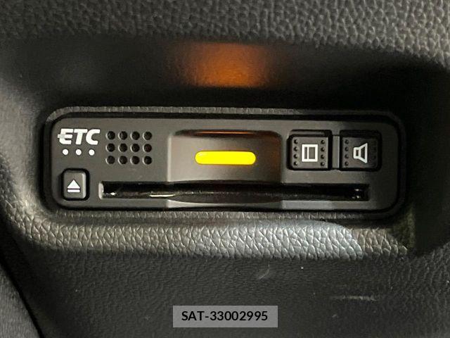 Honda FIT HYBRID 2017-10 7271889-6