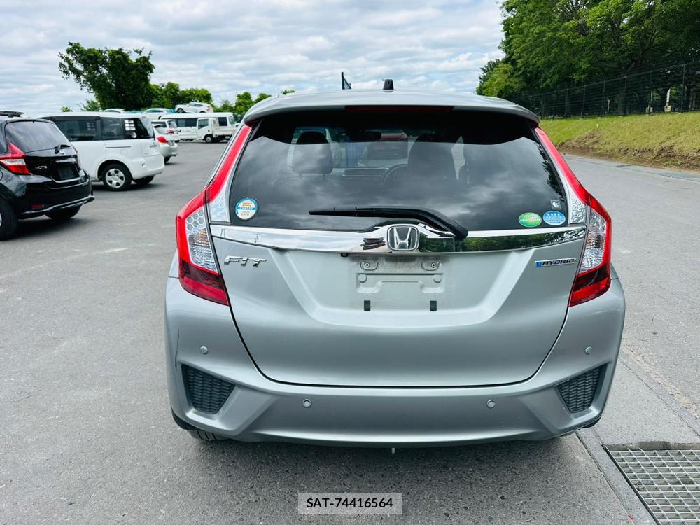 Honda FIT HYBRID 2013-12 6751599-3
