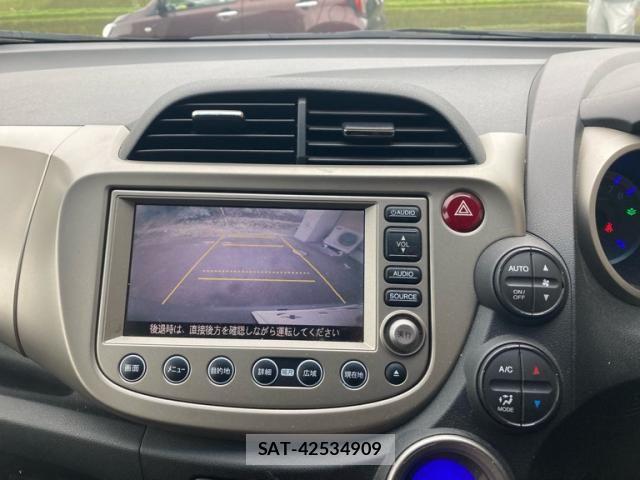 Honda FIT HYBRID 2011-10 7327070-20