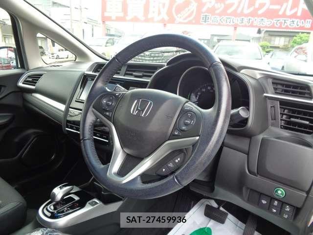 Honda FIT HYBRID 2017-07 7327061-10