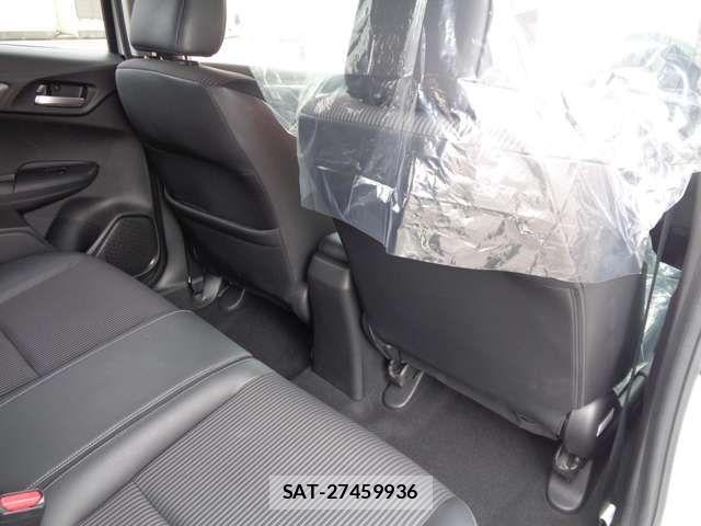 Honda FIT HYBRID 2017-07 7327061-16