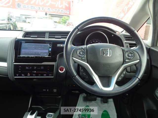 Honda FIT HYBRID 2017-07 7327061-18