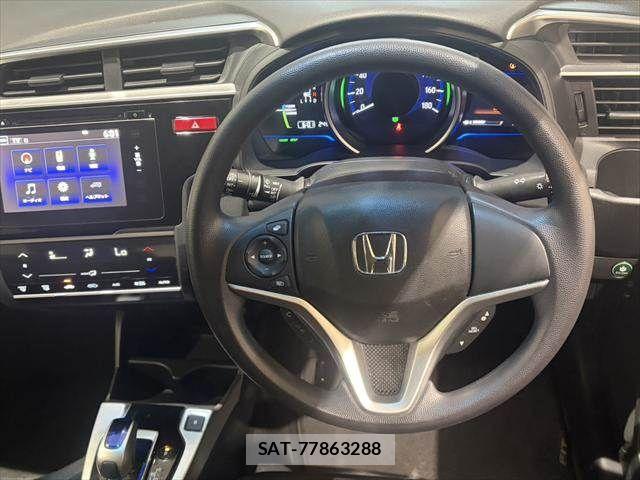 Honda FIT HYBRID 2013-12 7327065-10