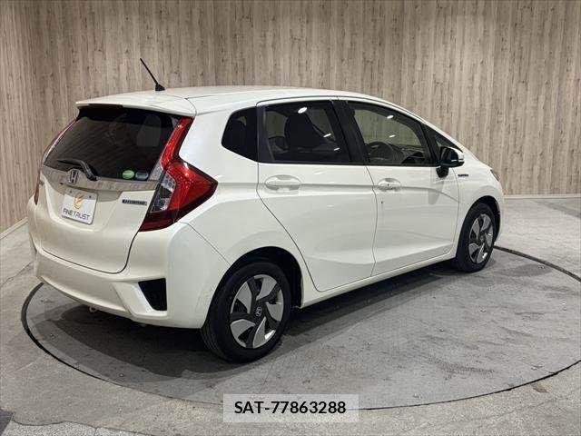 Honda FIT HYBRID 2013-12 7327065-16