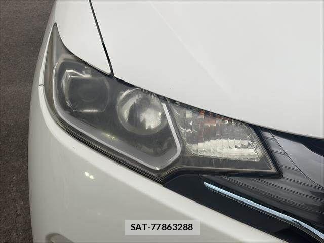 Honda FIT HYBRID 2013-12 7327065-21