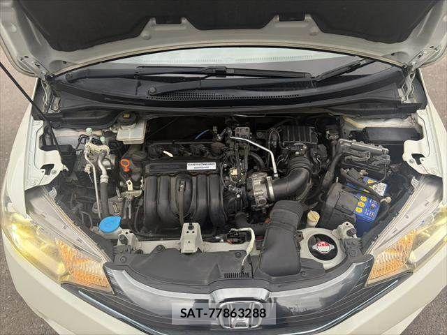 Honda FIT HYBRID 2013-12 7327065-28