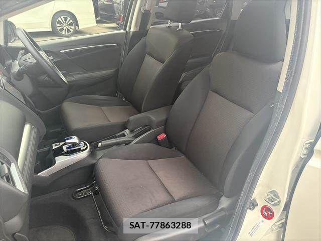 Honda FIT HYBRID 2013-12 7327065-29