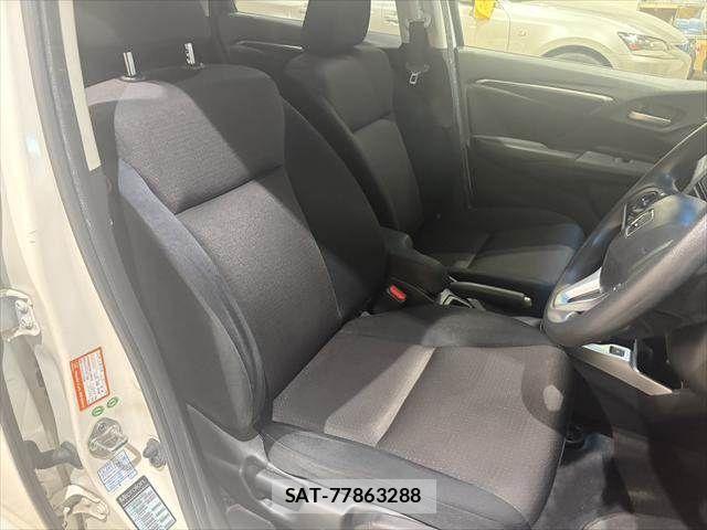 Honda FIT HYBRID 2013-12 7327065-7