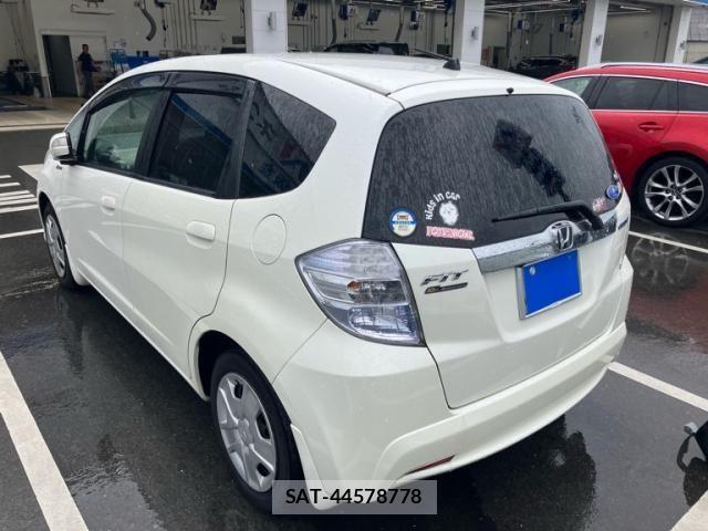 Honda FIT HYBRID 2012-02 7327068-2