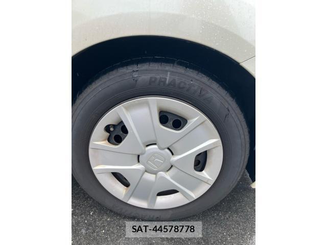 Honda FIT HYBRID 2012-02 7327068-4