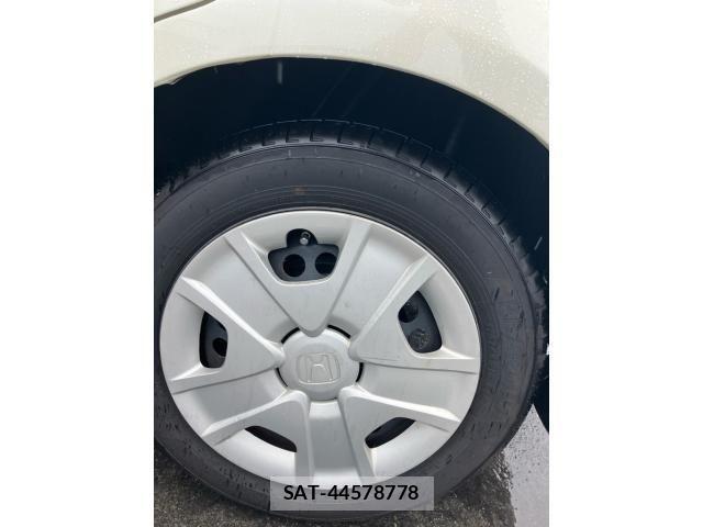 Honda FIT HYBRID 2012-02 7327068-6
