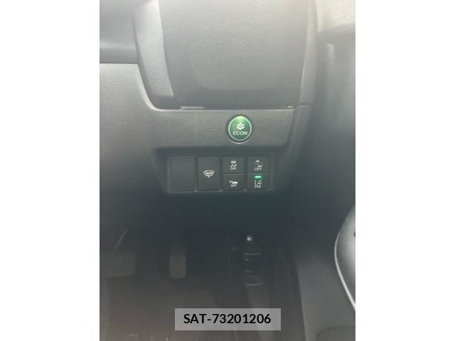 Honda FIT HYBRID 2018-07 7357757-18
