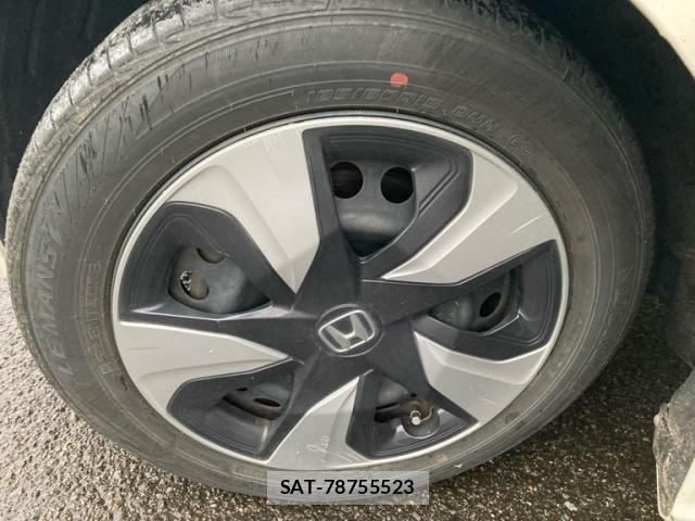Honda FIT HYBRID 2016-11 7357760-5