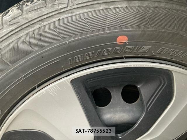 Honda FIT HYBRID 2016-11 7357760-6