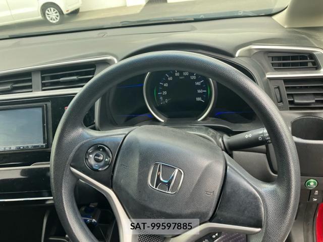 Honda FIT HYBRID 2014-05 7357773-17