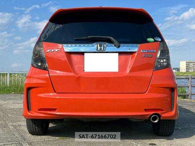 Honda FIT HYBRID 2012-08 7357763-15