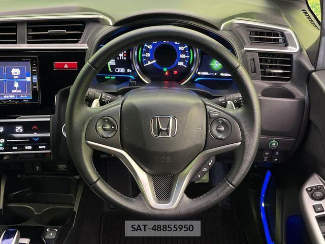Honda FIT HYBRID 2016-05 7357756-10