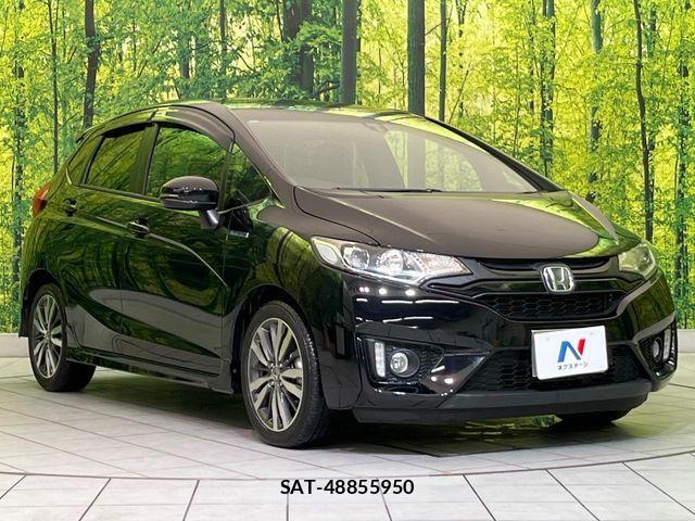 Honda FIT HYBRID 2016-05 7357756-15