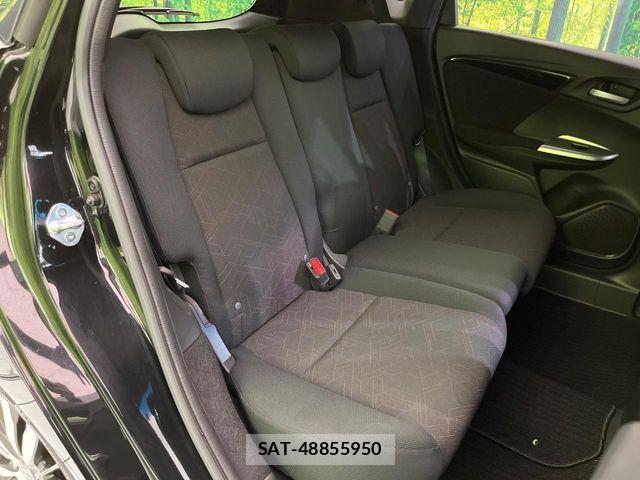 Honda FIT HYBRID 2016-05 7357756-8