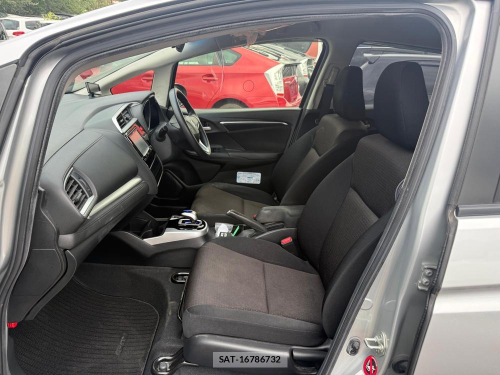 Honda FIT HYBRID 2013-11 922469-9