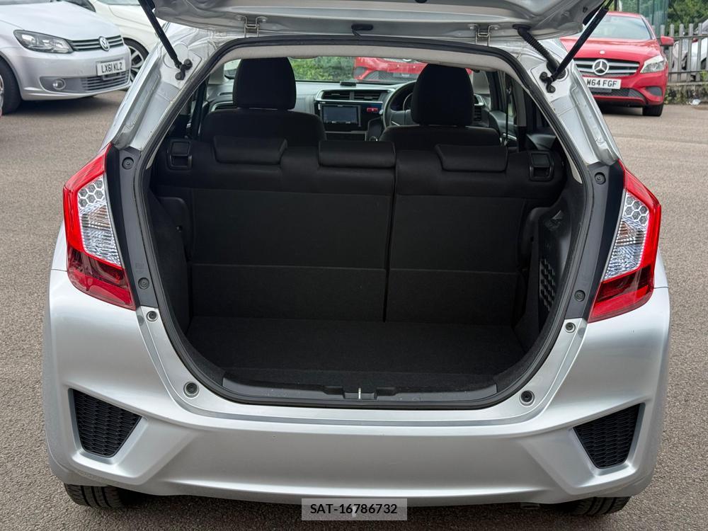 Honda FIT HYBRID 2013-11 922469-27