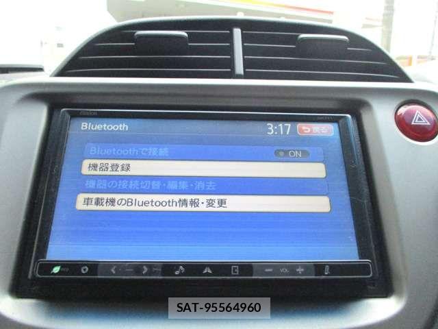 Honda FIT HYBRID 2012-04 7357764-16