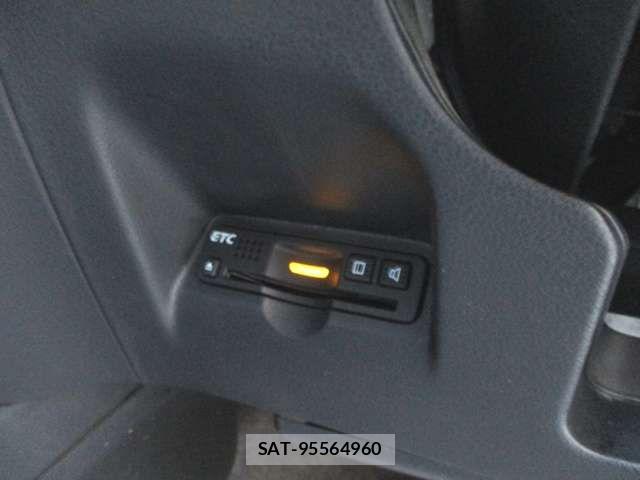 Honda FIT HYBRID 2012-04 7357764-19