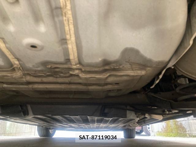 Honda FIT HYBRID 2014-04 7357767-10